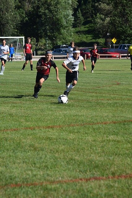 美记：湖人对维金斯很感兴趣，不会签下保罗